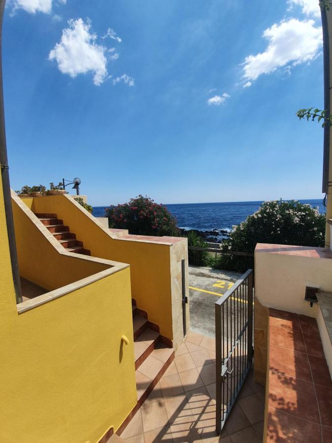 Yellowhouse Apartamento Cala Gonone Exterior foto