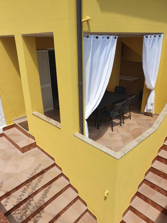 Yellowhouse Apartamento Cala Gonone Exterior foto