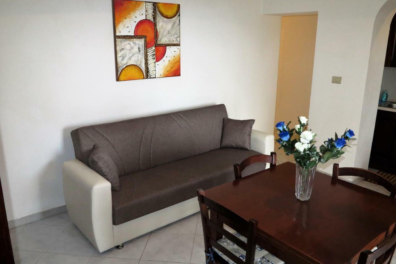 Yellowhouse Apartamento Cala Gonone Exterior foto